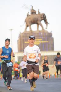 BIB: 26177, 42004
                            <button type="button" onclick="openModal(11975710)" class="btn btn-primary btn-sm float-right btn-popup" data-toggle="modal" data-target=".modal-high-quality">
                        <i class="fas fa-shopping-cart"></i> Add to Cart
                    </button>
                                            <button type="button" onclick="isThisMe(11975710, true)" class="btn btn-success btn-sm float-right btn-popup btn-isme hidden" data-toggle="tooltip" data-placement="bottom" title="นี่คือรูปของคุณใช่ไหม คลิกที่นี่เพื่อเอาเข้าอัลบั้ม">
                        <i class="fas fa-plus"></i> Add to album
                    </button>
                    <button type="button" onclick="isThisMe(11975710, false)" class="btn btn-warning btn-sm float-right btn-popup btn-isnotme hidden">
                        <i class="fas fa-ban"></i> Remove from album
                    </button>