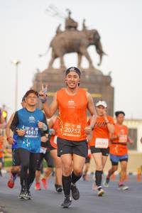 BIB: 20752, 41413, 28285
                            <button type="button" onclick="openModal(11963121)" class="btn btn-primary btn-sm float-right btn-popup" data-toggle="modal" data-target=".modal-high-quality">
                        <i class="fas fa-shopping-cart"></i> Add to Cart
                    </button>
                                            <button type="button" onclick="isThisMe(11963121, true)" class="btn btn-success btn-sm float-right btn-popup btn-isme hidden" data-toggle="tooltip" data-placement="bottom" title="นี่คือรูปของคุณใช่ไหม คลิกที่นี่เพื่อเอาเข้าอัลบั้ม">
                        <i class="fas fa-plus"></i> Add to album
                    </button>
                    <button type="button" onclick="isThisMe(11963121, false)" class="btn btn-warning btn-sm float-right btn-popup btn-isnotme hidden">
                        <i class="fas fa-ban"></i> Remove from album
                    </button>