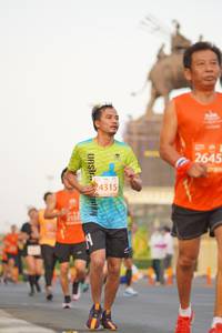 BIB: 2645, 24315
                            <button type="button" onclick="openModal(11965987)" class="btn btn-primary btn-sm float-right btn-popup" data-toggle="modal" data-target=".modal-high-quality">
                        <i class="fas fa-shopping-cart"></i> Add to Cart
                    </button>
                                            <button type="button" onclick="isThisMe(11965987, true)" class="btn btn-success btn-sm float-right btn-popup btn-isme hidden" data-toggle="tooltip" data-placement="bottom" title="นี่คือรูปของคุณใช่ไหม คลิกที่นี่เพื่อเอาเข้าอัลบั้ม">
                        <i class="fas fa-plus"></i> Add to album
                    </button>
                    <button type="button" onclick="isThisMe(11965987, false)" class="btn btn-warning btn-sm float-right btn-popup btn-isnotme hidden">
                        <i class="fas fa-ban"></i> Remove from album
                    </button>