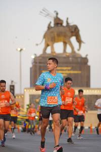 BIB: 22107, 2605
                            <button type="button" onclick="openModal(11925791)" class="btn btn-primary btn-sm float-right btn-popup" data-toggle="modal" data-target=".modal-high-quality">
                        <i class="fas fa-shopping-cart"></i> Add to Cart
                    </button>
                                            <button type="button" onclick="isThisMe(11925791, true)" class="btn btn-success btn-sm float-right btn-popup btn-isme hidden" data-toggle="tooltip" data-placement="bottom" title="นี่คือรูปของคุณใช่ไหม คลิกที่นี่เพื่อเอาเข้าอัลบั้ม">
                        <i class="fas fa-plus"></i> Add to album
                    </button>
                    <button type="button" onclick="isThisMe(11925791, false)" class="btn btn-warning btn-sm float-right btn-popup btn-isnotme hidden">
                        <i class="fas fa-ban"></i> Remove from album
                    </button>