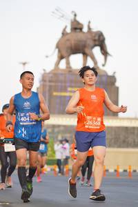 BIB: 404, 26368, 29110
                            <button type="button" onclick="openModal(11967113)" class="btn btn-primary btn-sm float-right btn-popup" data-toggle="modal" data-target=".modal-high-quality">
                        <i class="fas fa-shopping-cart"></i> Add to Cart
                    </button>
                                            <button type="button" onclick="isThisMe(11967113, true)" class="btn btn-success btn-sm float-right btn-popup btn-isme hidden" data-toggle="tooltip" data-placement="bottom" title="นี่คือรูปของคุณใช่ไหม คลิกที่นี่เพื่อเอาเข้าอัลบั้ม">
                        <i class="fas fa-plus"></i> Add to album
                    </button>
                    <button type="button" onclick="isThisMe(11967113, false)" class="btn btn-warning btn-sm float-right btn-popup btn-isnotme hidden">
                        <i class="fas fa-ban"></i> Remove from album
                    </button>