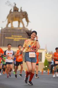 BIB: 28586
                            <button type="button" onclick="openModal(11927120)" class="btn btn-primary btn-sm float-right btn-popup" data-toggle="modal" data-target=".modal-high-quality">
                        <i class="fas fa-shopping-cart"></i> Add to Cart
                    </button>
                                            <button type="button" onclick="isThisMe(11927120, true)" class="btn btn-success btn-sm float-right btn-popup btn-isme hidden" data-toggle="tooltip" data-placement="bottom" title="นี่คือรูปของคุณใช่ไหม คลิกที่นี่เพื่อเอาเข้าอัลบั้ม">
                        <i class="fas fa-plus"></i> Add to album
                    </button>
                    <button type="button" onclick="isThisMe(11927120, false)" class="btn btn-warning btn-sm float-right btn-popup btn-isnotme hidden">
                        <i class="fas fa-ban"></i> Remove from album
                    </button>
