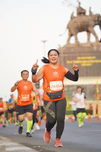 BIB: 24454, 26032
                            <button type="button" onclick="openModal(11970773)" class="btn btn-primary btn-sm float-right btn-popup" data-toggle="modal" data-target=".modal-high-quality">
                        <i class="fas fa-shopping-cart"></i> Add to Cart
                    </button>
                                            <button type="button" onclick="isThisMe(11970773, true)" class="btn btn-success btn-sm float-right btn-popup btn-isme hidden" data-toggle="tooltip" data-placement="bottom" title="นี่คือรูปของคุณใช่ไหม คลิกที่นี่เพื่อเอาเข้าอัลบั้ม">
                        <i class="fas fa-plus"></i> Add to album
                    </button>
                    <button type="button" onclick="isThisMe(11970773, false)" class="btn btn-warning btn-sm float-right btn-popup btn-isnotme hidden">
                        <i class="fas fa-ban"></i> Remove from album
                    </button>