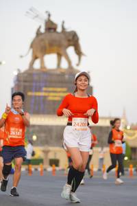 BIB: 1242001, 26181
                            <button type="button" onclick="openModal(11979587)" class="btn btn-primary btn-sm float-right btn-popup" data-toggle="modal" data-target=".modal-high-quality">
                        <i class="fas fa-shopping-cart"></i> Add to Cart
                    </button>
                                            <button type="button" onclick="isThisMe(11979587, true)" class="btn btn-success btn-sm float-right btn-popup btn-isme hidden" data-toggle="tooltip" data-placement="bottom" title="นี่คือรูปของคุณใช่ไหม คลิกที่นี่เพื่อเอาเข้าอัลบั้ม">
                        <i class="fas fa-plus"></i> Add to album
                    </button>
                    <button type="button" onclick="isThisMe(11979587, false)" class="btn btn-warning btn-sm float-right btn-popup btn-isnotme hidden">
                        <i class="fas fa-ban"></i> Remove from album
                    </button>