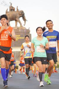 BIB: 22757, 28277, 28220, 41834
                            <button type="button" onclick="openModal(11976157)" class="btn btn-primary btn-sm float-right btn-popup" data-toggle="modal" data-target=".modal-high-quality">
                        <i class="fas fa-shopping-cart"></i> Add to Cart
                    </button>
                                            <button type="button" onclick="isThisMe(11976157, true)" class="btn btn-success btn-sm float-right btn-popup btn-isme hidden" data-toggle="tooltip" data-placement="bottom" title="นี่คือรูปของคุณใช่ไหม คลิกที่นี่เพื่อเอาเข้าอัลบั้ม">
                        <i class="fas fa-plus"></i> Add to album
                    </button>
                    <button type="button" onclick="isThisMe(11976157, false)" class="btn btn-warning btn-sm float-right btn-popup btn-isnotme hidden">
                        <i class="fas fa-ban"></i> Remove from album
                    </button>