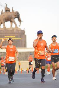 BIB: 104, 26648, 28908
                            <button type="button" onclick="openModal(11976173)" class="btn btn-primary btn-sm float-right btn-popup" data-toggle="modal" data-target=".modal-high-quality">
                        <i class="fas fa-shopping-cart"></i> Add to Cart
                    </button>
                                            <button type="button" onclick="isThisMe(11976173, true)" class="btn btn-success btn-sm float-right btn-popup btn-isme hidden" data-toggle="tooltip" data-placement="bottom" title="นี่คือรูปของคุณใช่ไหม คลิกที่นี่เพื่อเอาเข้าอัลบั้ม">
                        <i class="fas fa-plus"></i> Add to album
                    </button>
                    <button type="button" onclick="isThisMe(11976173, false)" class="btn btn-warning btn-sm float-right btn-popup btn-isnotme hidden">
                        <i class="fas fa-ban"></i> Remove from album
                    </button>