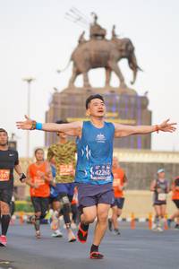 BIB: 2758, 42268, 107
                            <button type="button" onclick="openModal(11964717)" class="btn btn-primary btn-sm float-right btn-popup" data-toggle="modal" data-target=".modal-high-quality">
                        <i class="fas fa-shopping-cart"></i> Add to Cart
                    </button>
                                            <button type="button" onclick="isThisMe(11964717, true)" class="btn btn-success btn-sm float-right btn-popup btn-isme hidden" data-toggle="tooltip" data-placement="bottom" title="นี่คือรูปของคุณใช่ไหม คลิกที่นี่เพื่อเอาเข้าอัลบั้ม">
                        <i class="fas fa-plus"></i> Add to album
                    </button>
                    <button type="button" onclick="isThisMe(11964717, false)" class="btn btn-warning btn-sm float-right btn-popup btn-isnotme hidden">
                        <i class="fas fa-ban"></i> Remove from album
                    </button>