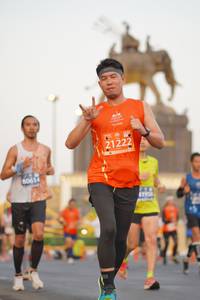 BIB: 21222, 80614, 195
                            <button type="button" onclick="openModal(11979984)" class="btn btn-primary btn-sm float-right btn-popup" data-toggle="modal" data-target=".modal-high-quality">
                        <i class="fas fa-shopping-cart"></i> Add to Cart
                    </button>
                                            <button type="button" onclick="isThisMe(11979984, true)" class="btn btn-success btn-sm float-right btn-popup btn-isme hidden" data-toggle="tooltip" data-placement="bottom" title="นี่คือรูปของคุณใช่ไหม คลิกที่นี่เพื่อเอาเข้าอัลบั้ม">
                        <i class="fas fa-plus"></i> Add to album
                    </button>
                    <button type="button" onclick="isThisMe(11979984, false)" class="btn btn-warning btn-sm float-right btn-popup btn-isnotme hidden">
                        <i class="fas fa-ban"></i> Remove from album
                    </button>