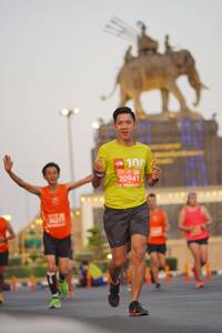 BIB: 100, 20941, 26277
                            <button type="button" onclick="openModal(11923556)" class="btn btn-primary btn-sm float-right btn-popup" data-toggle="modal" data-target=".modal-high-quality">
                        <i class="fas fa-shopping-cart"></i> Add to Cart
                    </button>
                                            <button type="button" onclick="isThisMe(11923556, true)" class="btn btn-success btn-sm float-right btn-popup btn-isme hidden" data-toggle="tooltip" data-placement="bottom" title="นี่คือรูปของคุณใช่ไหม คลิกที่นี่เพื่อเอาเข้าอัลบั้ม">
                        <i class="fas fa-plus"></i> Add to album
                    </button>
                    <button type="button" onclick="isThisMe(11923556, false)" class="btn btn-warning btn-sm float-right btn-popup btn-isnotme hidden">
                        <i class="fas fa-ban"></i> Remove from album
                    </button>