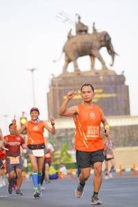 BIB: 83215
                            <button type="button" onclick="openModal(11972462)" class="btn btn-primary btn-sm float-right btn-popup" data-toggle="modal" data-target=".modal-high-quality">
                        <i class="fas fa-shopping-cart"></i> Add to Cart
                    </button>
                                            <button type="button" onclick="isThisMe(11972462, true)" class="btn btn-success btn-sm float-right btn-popup btn-isme hidden" data-toggle="tooltip" data-placement="bottom" title="นี่คือรูปของคุณใช่ไหม คลิกที่นี่เพื่อเอาเข้าอัลบั้ม">
                        <i class="fas fa-plus"></i> Add to album
                    </button>
                    <button type="button" onclick="isThisMe(11972462, false)" class="btn btn-warning btn-sm float-right btn-popup btn-isnotme hidden">
                        <i class="fas fa-ban"></i> Remove from album
                    </button>