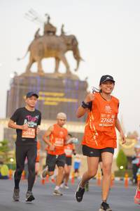 BIB: 27682, 20463
                            <button type="button" onclick="openModal(11956380)" class="btn btn-primary btn-sm float-right btn-popup" data-toggle="modal" data-target=".modal-high-quality">
                        <i class="fas fa-shopping-cart"></i> Add to Cart
                    </button>
                                            <button type="button" onclick="isThisMe(11956380, true)" class="btn btn-success btn-sm float-right btn-popup btn-isme hidden" data-toggle="tooltip" data-placement="bottom" title="นี่คือรูปของคุณใช่ไหม คลิกที่นี่เพื่อเอาเข้าอัลบั้ม">
                        <i class="fas fa-plus"></i> Add to album
                    </button>
                    <button type="button" onclick="isThisMe(11956380, false)" class="btn btn-warning btn-sm float-right btn-popup btn-isnotme hidden">
                        <i class="fas fa-ban"></i> Remove from album
                    </button>