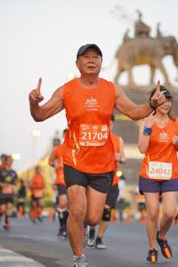 BIB: 21704, 24042
                            <button type="button" onclick="openModal(11956044)" class="btn btn-primary btn-sm float-right btn-popup" data-toggle="modal" data-target=".modal-high-quality">
                        <i class="fas fa-shopping-cart"></i> Add to Cart
                    </button>
                                            <button type="button" onclick="isThisMe(11956044, true)" class="btn btn-success btn-sm float-right btn-popup btn-isme hidden" data-toggle="tooltip" data-placement="bottom" title="นี่คือรูปของคุณใช่ไหม คลิกที่นี่เพื่อเอาเข้าอัลบั้ม">
                        <i class="fas fa-plus"></i> Add to album
                    </button>
                    <button type="button" onclick="isThisMe(11956044, false)" class="btn btn-warning btn-sm float-right btn-popup btn-isnotme hidden">
                        <i class="fas fa-ban"></i> Remove from album
                    </button>