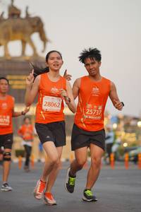 BIB: 28062, 25737, 0795
                            <button type="button" onclick="openModal(11923664)" class="btn btn-primary btn-sm float-right btn-popup" data-toggle="modal" data-target=".modal-high-quality">
                        <i class="fas fa-shopping-cart"></i> Add to Cart
                    </button>
                                            <button type="button" onclick="isThisMe(11923664, true)" class="btn btn-success btn-sm float-right btn-popup btn-isme hidden" data-toggle="tooltip" data-placement="bottom" title="นี่คือรูปของคุณใช่ไหม คลิกที่นี่เพื่อเอาเข้าอัลบั้ม">
                        <i class="fas fa-plus"></i> Add to album
                    </button>
                    <button type="button" onclick="isThisMe(11923664, false)" class="btn btn-warning btn-sm float-right btn-popup btn-isnotme hidden">
                        <i class="fas fa-ban"></i> Remove from album
                    </button>
