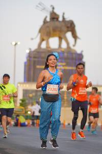 BIB: 2104, 23202
                            <button type="button" onclick="openModal(11927558)" class="btn btn-primary btn-sm float-right btn-popup" data-toggle="modal" data-target=".modal-high-quality">
                        <i class="fas fa-shopping-cart"></i> Add to Cart
                    </button>
                                            <button type="button" onclick="isThisMe(11927558, true)" class="btn btn-success btn-sm float-right btn-popup btn-isme hidden" data-toggle="tooltip" data-placement="bottom" title="นี่คือรูปของคุณใช่ไหม คลิกที่นี่เพื่อเอาเข้าอัลบั้ม">
                        <i class="fas fa-plus"></i> Add to album
                    </button>
                    <button type="button" onclick="isThisMe(11927558, false)" class="btn btn-warning btn-sm float-right btn-popup btn-isnotme hidden">
                        <i class="fas fa-ban"></i> Remove from album
                    </button>
