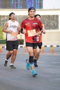 BIB: 26312, 22446
                            <button type="button" onclick="openModal(12152560)" class="btn btn-primary btn-sm float-right btn-popup" data-toggle="modal" data-target=".modal-high-quality">
                        <i class="fas fa-shopping-cart"></i> Add to Cart
                    </button>
                                            <button type="button" onclick="isThisMe(12152560, true)" class="btn btn-success btn-sm float-right btn-popup btn-isme hidden" data-toggle="tooltip" data-placement="bottom" title="นี่คือรูปของคุณใช่ไหม คลิกที่นี่เพื่อเอาเข้าอัลบั้ม">
                        <i class="fas fa-plus"></i> Add to album
                    </button>
                    <button type="button" onclick="isThisMe(12152560, false)" class="btn btn-warning btn-sm float-right btn-popup btn-isnotme hidden">
                        <i class="fas fa-ban"></i> Remove from album
                    </button>