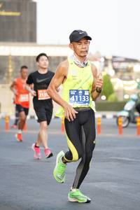 BIB: 213, 41133
                            <button type="button" onclick="openModal(12156830)" class="btn btn-primary btn-sm float-right btn-popup" data-toggle="modal" data-target=".modal-high-quality">
                        <i class="fas fa-shopping-cart"></i> Add to Cart
                    </button>
                                            <button type="button" onclick="isThisMe(12156830, true)" class="btn btn-success btn-sm float-right btn-popup btn-isme hidden" data-toggle="tooltip" data-placement="bottom" title="นี่คือรูปของคุณใช่ไหม คลิกที่นี่เพื่อเอาเข้าอัลบั้ม">
                        <i class="fas fa-plus"></i> Add to album
                    </button>
                    <button type="button" onclick="isThisMe(12156830, false)" class="btn btn-warning btn-sm float-right btn-popup btn-isnotme hidden">
                        <i class="fas fa-ban"></i> Remove from album
                    </button>