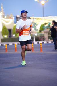 BIB: 21095
                            <button type="button" onclick="openModal(12146030)" class="btn btn-primary btn-sm float-right btn-popup" data-toggle="modal" data-target=".modal-high-quality">
                        <i class="fas fa-shopping-cart"></i> Add to Cart
                    </button>
                                            <button type="button" onclick="isThisMe(12146030, true)" class="btn btn-success btn-sm float-right btn-popup btn-isme hidden" data-toggle="tooltip" data-placement="bottom" title="นี่คือรูปของคุณใช่ไหม คลิกที่นี่เพื่อเอาเข้าอัลบั้ม">
                        <i class="fas fa-plus"></i> Add to album
                    </button>
                    <button type="button" onclick="isThisMe(12146030, false)" class="btn btn-warning btn-sm float-right btn-popup btn-isnotme hidden">
                        <i class="fas fa-ban"></i> Remove from album
                    </button>