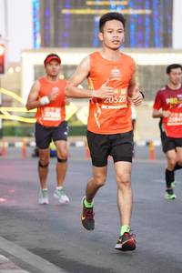 BIB: 20528, 272
                            <button type="button" onclick="openModal(12151606)" class="btn btn-primary btn-sm float-right btn-popup" data-toggle="modal" data-target=".modal-high-quality">
                        <i class="fas fa-shopping-cart"></i> Add to Cart
                    </button>
                                            <button type="button" onclick="isThisMe(12151606, true)" class="btn btn-success btn-sm float-right btn-popup btn-isme hidden" data-toggle="tooltip" data-placement="bottom" title="นี่คือรูปของคุณใช่ไหม คลิกที่นี่เพื่อเอาเข้าอัลบั้ม">
                        <i class="fas fa-plus"></i> Add to album
                    </button>
                    <button type="button" onclick="isThisMe(12151606, false)" class="btn btn-warning btn-sm float-right btn-popup btn-isnotme hidden">
                        <i class="fas fa-ban"></i> Remove from album
                    </button>