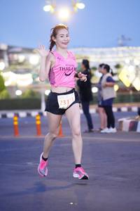 BIB: 231
                            <button type="button" onclick="openModal(12145481)" class="btn btn-primary btn-sm float-right btn-popup" data-toggle="modal" data-target=".modal-high-quality">
                        <i class="fas fa-shopping-cart"></i> Add to Cart
                    </button>
                                            <button type="button" onclick="isThisMe(12145481, true)" class="btn btn-success btn-sm float-right btn-popup btn-isme hidden" data-toggle="tooltip" data-placement="bottom" title="นี่คือรูปของคุณใช่ไหม คลิกที่นี่เพื่อเอาเข้าอัลบั้ม">
                        <i class="fas fa-plus"></i> Add to album
                    </button>
                    <button type="button" onclick="isThisMe(12145481, false)" class="btn btn-warning btn-sm float-right btn-popup btn-isnotme hidden">
                        <i class="fas fa-ban"></i> Remove from album
                    </button>