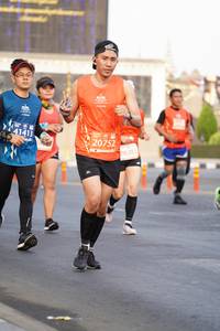 BIB: 41413, 20752, 28285
                            <button type="button" onclick="openModal(12175035)" class="btn btn-primary btn-sm float-right btn-popup" data-toggle="modal" data-target=".modal-high-quality">
                        <i class="fas fa-shopping-cart"></i> Add to Cart
                    </button>
                                            <button type="button" onclick="isThisMe(12175035, true)" class="btn btn-success btn-sm float-right btn-popup btn-isme hidden" data-toggle="tooltip" data-placement="bottom" title="นี่คือรูปของคุณใช่ไหม คลิกที่นี่เพื่อเอาเข้าอัลบั้ม">
                        <i class="fas fa-plus"></i> Add to album
                    </button>
                    <button type="button" onclick="isThisMe(12175035, false)" class="btn btn-warning btn-sm float-right btn-popup btn-isnotme hidden">
                        <i class="fas fa-ban"></i> Remove from album
                    </button>