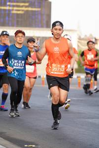 BIB: 41413, 20752
                            <button type="button" onclick="openModal(12175070)" class="btn btn-primary btn-sm float-right btn-popup" data-toggle="modal" data-target=".modal-high-quality">
                        <i class="fas fa-shopping-cart"></i> Add to Cart
                    </button>
                                            <button type="button" onclick="isThisMe(12175070, true)" class="btn btn-success btn-sm float-right btn-popup btn-isme hidden" data-toggle="tooltip" data-placement="bottom" title="นี่คือรูปของคุณใช่ไหม คลิกที่นี่เพื่อเอาเข้าอัลบั้ม">
                        <i class="fas fa-plus"></i> Add to album
                    </button>
                    <button type="button" onclick="isThisMe(12175070, false)" class="btn btn-warning btn-sm float-right btn-popup btn-isnotme hidden">
                        <i class="fas fa-ban"></i> Remove from album
                    </button>