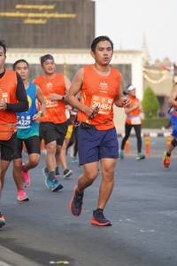 BIB: 20484, 7640, 4229
                            <button type="button" onclick="openModal(12178761)" class="btn btn-primary btn-sm float-right btn-popup" data-toggle="modal" data-target=".modal-high-quality">
                        <i class="fas fa-shopping-cart"></i> Add to Cart
                    </button>
                                            <button type="button" onclick="isThisMe(12178761, true)" class="btn btn-success btn-sm float-right btn-popup btn-isme hidden" data-toggle="tooltip" data-placement="bottom" title="นี่คือรูปของคุณใช่ไหม คลิกที่นี่เพื่อเอาเข้าอัลบั้ม">
                        <i class="fas fa-plus"></i> Add to album
                    </button>
                    <button type="button" onclick="isThisMe(12178761, false)" class="btn btn-warning btn-sm float-right btn-popup btn-isnotme hidden">
                        <i class="fas fa-ban"></i> Remove from album
                    </button>