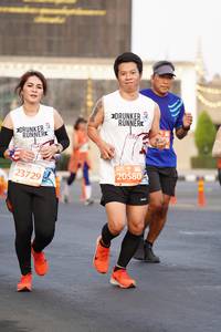 BIB: 23729, 20580
                            <button type="button" onclick="openModal(12175877)" class="btn btn-primary btn-sm float-right btn-popup" data-toggle="modal" data-target=".modal-high-quality">
                        <i class="fas fa-shopping-cart"></i> Add to Cart
                    </button>
                                            <button type="button" onclick="isThisMe(12175877, true)" class="btn btn-success btn-sm float-right btn-popup btn-isme hidden" data-toggle="tooltip" data-placement="bottom" title="นี่คือรูปของคุณใช่ไหม คลิกที่นี่เพื่อเอาเข้าอัลบั้ม">
                        <i class="fas fa-plus"></i> Add to album
                    </button>
                    <button type="button" onclick="isThisMe(12175877, false)" class="btn btn-warning btn-sm float-right btn-popup btn-isnotme hidden">
                        <i class="fas fa-ban"></i> Remove from album
                    </button>