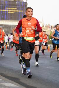 BIB: 21186, 4519
                            <button type="button" onclick="openModal(12171973)" class="btn btn-primary btn-sm float-right btn-popup" data-toggle="modal" data-target=".modal-high-quality">
                        <i class="fas fa-shopping-cart"></i> Add to Cart
                    </button>
                                            <button type="button" onclick="isThisMe(12171973, true)" class="btn btn-success btn-sm float-right btn-popup btn-isme hidden" data-toggle="tooltip" data-placement="bottom" title="นี่คือรูปของคุณใช่ไหม คลิกที่นี่เพื่อเอาเข้าอัลบั้ม">
                        <i class="fas fa-plus"></i> Add to album
                    </button>
                    <button type="button" onclick="isThisMe(12171973, false)" class="btn btn-warning btn-sm float-right btn-popup btn-isnotme hidden">
                        <i class="fas fa-ban"></i> Remove from album
                    </button>