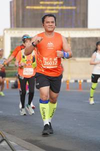 BIB: 26032, 28230
                            <button type="button" onclick="openModal(12179088)" class="btn btn-primary btn-sm float-right btn-popup" data-toggle="modal" data-target=".modal-high-quality">
                        <i class="fas fa-shopping-cart"></i> Add to Cart
                    </button>
                                            <button type="button" onclick="isThisMe(12179088, true)" class="btn btn-success btn-sm float-right btn-popup btn-isme hidden" data-toggle="tooltip" data-placement="bottom" title="นี่คือรูปของคุณใช่ไหม คลิกที่นี่เพื่อเอาเข้าอัลบั้ม">
                        <i class="fas fa-plus"></i> Add to album
                    </button>
                    <button type="button" onclick="isThisMe(12179088, false)" class="btn btn-warning btn-sm float-right btn-popup btn-isnotme hidden">
                        <i class="fas fa-ban"></i> Remove from album
                    </button>