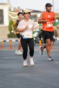 BIB: 22272, 24051
                            <button type="button" onclick="openModal(12126571)" class="btn btn-primary btn-sm float-right btn-popup" data-toggle="modal" data-target=".modal-high-quality">
                        <i class="fas fa-shopping-cart"></i> Add to Cart
                    </button>
                                            <button type="button" onclick="isThisMe(12126571, true)" class="btn btn-success btn-sm float-right btn-popup btn-isme hidden" data-toggle="tooltip" data-placement="bottom" title="นี่คือรูปของคุณใช่ไหม คลิกที่นี่เพื่อเอาเข้าอัลบั้ม">
                        <i class="fas fa-plus"></i> Add to album
                    </button>
                    <button type="button" onclick="isThisMe(12126571, false)" class="btn btn-warning btn-sm float-right btn-popup btn-isnotme hidden">
                        <i class="fas fa-ban"></i> Remove from album
                    </button>