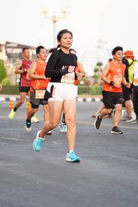 BIB: 263, 23778, 2099
                            <button type="button" onclick="openModal(12173799)" class="btn btn-primary btn-sm float-right btn-popup" data-toggle="modal" data-target=".modal-high-quality">
                        <i class="fas fa-shopping-cart"></i> Add to Cart
                    </button>
                                            <button type="button" onclick="isThisMe(12173799, true)" class="btn btn-success btn-sm float-right btn-popup btn-isme hidden" data-toggle="tooltip" data-placement="bottom" title="นี่คือรูปของคุณใช่ไหม คลิกที่นี่เพื่อเอาเข้าอัลบั้ม">
                        <i class="fas fa-plus"></i> Add to album
                    </button>
                    <button type="button" onclick="isThisMe(12173799, false)" class="btn btn-warning btn-sm float-right btn-popup btn-isnotme hidden">
                        <i class="fas fa-ban"></i> Remove from album
                    </button>