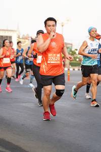 BIB: 45200, 27623
                            <button type="button" onclick="openModal(12173939)" class="btn btn-primary btn-sm float-right btn-popup" data-toggle="modal" data-target=".modal-high-quality">
                        <i class="fas fa-shopping-cart"></i> Add to Cart
                    </button>
                                            <button type="button" onclick="isThisMe(12173939, true)" class="btn btn-success btn-sm float-right btn-popup btn-isme hidden" data-toggle="tooltip" data-placement="bottom" title="นี่คือรูปของคุณใช่ไหม คลิกที่นี่เพื่อเอาเข้าอัลบั้ม">
                        <i class="fas fa-plus"></i> Add to album
                    </button>
                    <button type="button" onclick="isThisMe(12173939, false)" class="btn btn-warning btn-sm float-right btn-popup btn-isnotme hidden">
                        <i class="fas fa-ban"></i> Remove from album
                    </button>