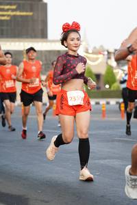 BIB: 235
                            <button type="button" onclick="openModal(12129031)" class="btn btn-primary btn-sm float-right btn-popup" data-toggle="modal" data-target=".modal-high-quality">
                        <i class="fas fa-shopping-cart"></i> Add to Cart
                    </button>
                                            <button type="button" onclick="isThisMe(12129031, true)" class="btn btn-success btn-sm float-right btn-popup btn-isme hidden" data-toggle="tooltip" data-placement="bottom" title="นี่คือรูปของคุณใช่ไหม คลิกที่นี่เพื่อเอาเข้าอัลบั้ม">
                        <i class="fas fa-plus"></i> Add to album
                    </button>
                    <button type="button" onclick="isThisMe(12129031, false)" class="btn btn-warning btn-sm float-right btn-popup btn-isnotme hidden">
                        <i class="fas fa-ban"></i> Remove from album
                    </button>