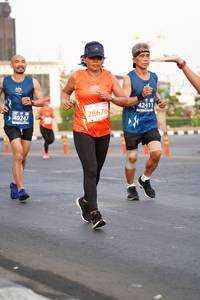 BIB: 42411, 28676, 0247
                            <button type="button" onclick="openModal(12177324)" class="btn btn-primary btn-sm float-right btn-popup" data-toggle="modal" data-target=".modal-high-quality">
                        <i class="fas fa-shopping-cart"></i> Add to Cart
                    </button>
                                            <button type="button" onclick="isThisMe(12177324, true)" class="btn btn-success btn-sm float-right btn-popup btn-isme hidden" data-toggle="tooltip" data-placement="bottom" title="นี่คือรูปของคุณใช่ไหม คลิกที่นี่เพื่อเอาเข้าอัลบั้ม">
                        <i class="fas fa-plus"></i> Add to album
                    </button>
                    <button type="button" onclick="isThisMe(12177324, false)" class="btn btn-warning btn-sm float-right btn-popup btn-isnotme hidden">
                        <i class="fas fa-ban"></i> Remove from album
                    </button>