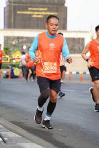 BIB: 26906
                            <button type="button" onclick="openModal(12130362)" class="btn btn-primary btn-sm float-right btn-popup" data-toggle="modal" data-target=".modal-high-quality">
                        <i class="fas fa-shopping-cart"></i> Add to Cart
                    </button>
                                            <button type="button" onclick="isThisMe(12130362, true)" class="btn btn-success btn-sm float-right btn-popup btn-isme hidden" data-toggle="tooltip" data-placement="bottom" title="นี่คือรูปของคุณใช่ไหม คลิกที่นี่เพื่อเอาเข้าอัลบั้ม">
                        <i class="fas fa-plus"></i> Add to album
                    </button>
                    <button type="button" onclick="isThisMe(12130362, false)" class="btn btn-warning btn-sm float-right btn-popup btn-isnotme hidden">
                        <i class="fas fa-ban"></i> Remove from album
                    </button>