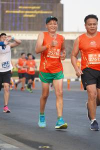 BIB: 2530, 27615, 4233
                            <button type="button" onclick="openModal(12177890)" class="btn btn-primary btn-sm float-right btn-popup" data-toggle="modal" data-target=".modal-high-quality">
                        <i class="fas fa-shopping-cart"></i> Add to Cart
                    </button>
                                            <button type="button" onclick="isThisMe(12177890, true)" class="btn btn-success btn-sm float-right btn-popup btn-isme hidden" data-toggle="tooltip" data-placement="bottom" title="นี่คือรูปของคุณใช่ไหม คลิกที่นี่เพื่อเอาเข้าอัลบั้ม">
                        <i class="fas fa-plus"></i> Add to album
                    </button>
                    <button type="button" onclick="isThisMe(12177890, false)" class="btn btn-warning btn-sm float-right btn-popup btn-isnotme hidden">
                        <i class="fas fa-ban"></i> Remove from album
                    </button>