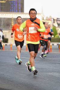 BIB: 23799, 20948
                            <button type="button" onclick="openModal(12129856)" class="btn btn-primary btn-sm float-right btn-popup" data-toggle="modal" data-target=".modal-high-quality">
                        <i class="fas fa-shopping-cart"></i> Add to Cart
                    </button>
                                            <button type="button" onclick="isThisMe(12129856, true)" class="btn btn-success btn-sm float-right btn-popup btn-isme hidden" data-toggle="tooltip" data-placement="bottom" title="นี่คือรูปของคุณใช่ไหม คลิกที่นี่เพื่อเอาเข้าอัลบั้ม">
                        <i class="fas fa-plus"></i> Add to album
                    </button>
                    <button type="button" onclick="isThisMe(12129856, false)" class="btn btn-warning btn-sm float-right btn-popup btn-isnotme hidden">
                        <i class="fas fa-ban"></i> Remove from album
                    </button>