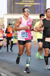 BIB: 40337, 214
                            <button type="button" onclick="openModal(12130608)" class="btn btn-primary btn-sm float-right btn-popup" data-toggle="modal" data-target=".modal-high-quality">
                        <i class="fas fa-shopping-cart"></i> Add to Cart
                    </button>
                                            <button type="button" onclick="isThisMe(12130608, true)" class="btn btn-success btn-sm float-right btn-popup btn-isme hidden" data-toggle="tooltip" data-placement="bottom" title="นี่คือรูปของคุณใช่ไหม คลิกที่นี่เพื่อเอาเข้าอัลบั้ม">
                        <i class="fas fa-plus"></i> Add to album
                    </button>
                    <button type="button" onclick="isThisMe(12130608, false)" class="btn btn-warning btn-sm float-right btn-popup btn-isnotme hidden">
                        <i class="fas fa-ban"></i> Remove from album
                    </button>