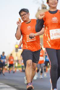 BIB: 122401
                            <button type="button" onclick="openModal(11433229)" class="btn btn-primary btn-sm float-right btn-popup" data-toggle="modal" data-target=".modal-high-quality">
                        <i class="fas fa-shopping-cart"></i> Add to Cart
                    </button>
                                            <button type="button" onclick="isThisMe(11433229, true)" class="btn btn-success btn-sm float-right btn-popup btn-isme hidden" data-toggle="tooltip" data-placement="bottom" title="นี่คือรูปของคุณใช่ไหม คลิกที่นี่เพื่อเอาเข้าอัลบั้ม">
                        <i class="fas fa-plus"></i> Add to album
                    </button>
                    <button type="button" onclick="isThisMe(11433229, false)" class="btn btn-warning btn-sm float-right btn-popup btn-isnotme hidden">
                        <i class="fas fa-ban"></i> Remove from album
                    </button>
