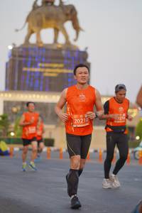 BIB: 20210, 216
                            <button type="button" onclick="openModal(11490565)" class="btn btn-primary btn-sm float-right btn-popup" data-toggle="modal" data-target=".modal-high-quality">
                        <i class="fas fa-shopping-cart"></i> Add to Cart
                    </button>
                                            <button type="button" onclick="isThisMe(11490565, true)" class="btn btn-success btn-sm float-right btn-popup btn-isme hidden" data-toggle="tooltip" data-placement="bottom" title="นี่คือรูปของคุณใช่ไหม คลิกที่นี่เพื่อเอาเข้าอัลบั้ม">
                        <i class="fas fa-plus"></i> Add to album
                    </button>
                    <button type="button" onclick="isThisMe(11490565, false)" class="btn btn-warning btn-sm float-right btn-popup btn-isnotme hidden">
                        <i class="fas fa-ban"></i> Remove from album
                    </button>