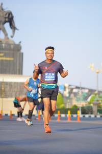 BIB: 20184, 44145
                            <button type="button" onclick="openModal(11426421)" class="btn btn-primary btn-sm float-right btn-popup" data-toggle="modal" data-target=".modal-high-quality">
                        <i class="fas fa-shopping-cart"></i> Add to Cart
                    </button>
                                            <button type="button" onclick="isThisMe(11426421, true)" class="btn btn-success btn-sm float-right btn-popup btn-isme hidden" data-toggle="tooltip" data-placement="bottom" title="นี่คือรูปของคุณใช่ไหม คลิกที่นี่เพื่อเอาเข้าอัลบั้ม">
                        <i class="fas fa-plus"></i> Add to album
                    </button>
                    <button type="button" onclick="isThisMe(11426421, false)" class="btn btn-warning btn-sm float-right btn-popup btn-isnotme hidden">
                        <i class="fas fa-ban"></i> Remove from album
                    </button>