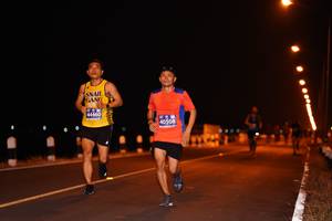 BIB: 44460, 40508
                            <button type="button" onclick="openModal(10579975)" class="btn btn-primary btn-sm float-right btn-popup" data-toggle="modal" data-target=".modal-high-quality">
                        <i class="fas fa-shopping-cart"></i> Add to Cart
                    </button>
                                            <button type="button" onclick="isThisMe(10579975, true)" class="btn btn-success btn-sm float-right btn-popup btn-isme hidden" data-toggle="tooltip" data-placement="bottom" title="นี่คือรูปของคุณใช่ไหม คลิกที่นี่เพื่อเอาเข้าอัลบั้ม">
                        <i class="fas fa-plus"></i> Add to album
                    </button>
                    <button type="button" onclick="isThisMe(10579975, false)" class="btn btn-warning btn-sm float-right btn-popup btn-isnotme hidden">
                        <i class="fas fa-ban"></i> Remove from album
                    </button>