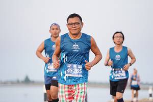 BIB: 45285, 4798
                            <button type="button" onclick="openModal(10587064)" class="btn btn-primary btn-sm float-right btn-popup" data-toggle="modal" data-target=".modal-high-quality">
                        <i class="fas fa-shopping-cart"></i> Add to Cart
                    </button>
                                            <button type="button" onclick="isThisMe(10587064, true)" class="btn btn-success btn-sm float-right btn-popup btn-isme hidden" data-toggle="tooltip" data-placement="bottom" title="นี่คือรูปของคุณใช่ไหม คลิกที่นี่เพื่อเอาเข้าอัลบั้ม">
                        <i class="fas fa-plus"></i> Add to album
                    </button>
                    <button type="button" onclick="isThisMe(10587064, false)" class="btn btn-warning btn-sm float-right btn-popup btn-isnotme hidden">
                        <i class="fas fa-ban"></i> Remove from album
                    </button>