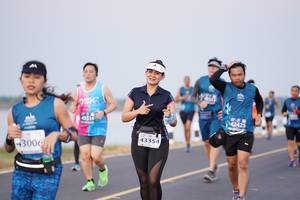 BIB: 45514, 42425, 43354, 43006
                            <button type="button" onclick="openModal(10585740)" class="btn btn-primary btn-sm float-right btn-popup" data-toggle="modal" data-target=".modal-high-quality">
                        <i class="fas fa-shopping-cart"></i> Add to Cart
                    </button>
                                            <button type="button" onclick="isThisMe(10585740, true)" class="btn btn-success btn-sm float-right btn-popup btn-isme hidden" data-toggle="tooltip" data-placement="bottom" title="นี่คือรูปของคุณใช่ไหม คลิกที่นี่เพื่อเอาเข้าอัลบั้ม">
                        <i class="fas fa-plus"></i> Add to album
                    </button>
                    <button type="button" onclick="isThisMe(10585740, false)" class="btn btn-warning btn-sm float-right btn-popup btn-isnotme hidden">
                        <i class="fas fa-ban"></i> Remove from album
                    </button>