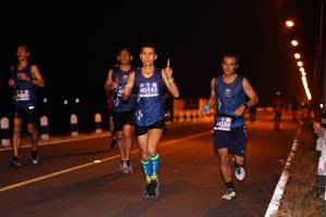 BIB: 40143, 10200, 4554
                            <button type="button" onclick="openModal(10579957)" class="btn btn-primary btn-sm float-right btn-popup" data-toggle="modal" data-target=".modal-high-quality">
                        <i class="fas fa-shopping-cart"></i> Add to Cart
                    </button>
                                            <button type="button" onclick="isThisMe(10579957, true)" class="btn btn-success btn-sm float-right btn-popup btn-isme hidden" data-toggle="tooltip" data-placement="bottom" title="นี่คือรูปของคุณใช่ไหม คลิกที่นี่เพื่อเอาเข้าอัลบั้ม">
                        <i class="fas fa-plus"></i> Add to album
                    </button>
                    <button type="button" onclick="isThisMe(10579957, false)" class="btn btn-warning btn-sm float-right btn-popup btn-isnotme hidden">
                        <i class="fas fa-ban"></i> Remove from album
                    </button>