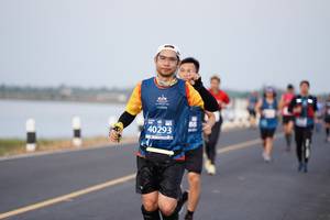 BIB: 40293
                            <button type="button" onclick="openModal(10586472)" class="btn btn-primary btn-sm float-right btn-popup" data-toggle="modal" data-target=".modal-high-quality">
                        <i class="fas fa-shopping-cart"></i> Add to Cart
                    </button>
                                            <button type="button" onclick="isThisMe(10586472, true)" class="btn btn-success btn-sm float-right btn-popup btn-isme hidden" data-toggle="tooltip" data-placement="bottom" title="นี่คือรูปของคุณใช่ไหม คลิกที่นี่เพื่อเอาเข้าอัลบั้ม">
                        <i class="fas fa-plus"></i> Add to album
                    </button>
                    <button type="button" onclick="isThisMe(10586472, false)" class="btn btn-warning btn-sm float-right btn-popup btn-isnotme hidden">
                        <i class="fas fa-ban"></i> Remove from album
                    </button>