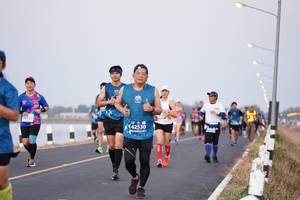 BIB: 16537, 42530
                            <button type="button" onclick="openModal(10585613)" class="btn btn-primary btn-sm float-right btn-popup" data-toggle="modal" data-target=".modal-high-quality">
                        <i class="fas fa-shopping-cart"></i> Add to Cart
                    </button>
                                            <button type="button" onclick="isThisMe(10585613, true)" class="btn btn-success btn-sm float-right btn-popup btn-isme hidden" data-toggle="tooltip" data-placement="bottom" title="นี่คือรูปของคุณใช่ไหม คลิกที่นี่เพื่อเอาเข้าอัลบั้ม">
                        <i class="fas fa-plus"></i> Add to album
                    </button>
                    <button type="button" onclick="isThisMe(10585613, false)" class="btn btn-warning btn-sm float-right btn-popup btn-isnotme hidden">
                        <i class="fas fa-ban"></i> Remove from album
                    </button>