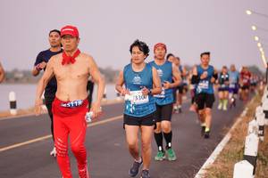 BIB: 4118, 3307
                            <button type="button" onclick="openModal(10583992)" class="btn btn-primary btn-sm float-right btn-popup" data-toggle="modal" data-target=".modal-high-quality">
                        <i class="fas fa-shopping-cart"></i> Add to Cart
                    </button>
                                            <button type="button" onclick="isThisMe(10583992, true)" class="btn btn-success btn-sm float-right btn-popup btn-isme hidden" data-toggle="tooltip" data-placement="bottom" title="นี่คือรูปของคุณใช่ไหม คลิกที่นี่เพื่อเอาเข้าอัลบั้ม">
                        <i class="fas fa-plus"></i> Add to album
                    </button>
                    <button type="button" onclick="isThisMe(10583992, false)" class="btn btn-warning btn-sm float-right btn-popup btn-isnotme hidden">
                        <i class="fas fa-ban"></i> Remove from album
                    </button>