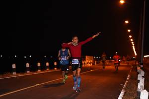 BIB: 40419, 44427
                            <button type="button" onclick="openModal(10579956)" class="btn btn-primary btn-sm float-right btn-popup" data-toggle="modal" data-target=".modal-high-quality">
                        <i class="fas fa-shopping-cart"></i> Add to Cart
                    </button>
                                            <button type="button" onclick="isThisMe(10579956, true)" class="btn btn-success btn-sm float-right btn-popup btn-isme hidden" data-toggle="tooltip" data-placement="bottom" title="นี่คือรูปของคุณใช่ไหม คลิกที่นี่เพื่อเอาเข้าอัลบั้ม">
                        <i class="fas fa-plus"></i> Add to album
                    </button>
                    <button type="button" onclick="isThisMe(10579956, false)" class="btn btn-warning btn-sm float-right btn-popup btn-isnotme hidden">
                        <i class="fas fa-ban"></i> Remove from album
                    </button>