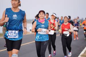BIB: 3326, 42361, 3546
                            <button type="button" onclick="openModal(10585355)" class="btn btn-primary btn-sm float-right btn-popup" data-toggle="modal" data-target=".modal-high-quality">
                        <i class="fas fa-shopping-cart"></i> Add to Cart
                    </button>
                                            <button type="button" onclick="isThisMe(10585355, true)" class="btn btn-success btn-sm float-right btn-popup btn-isme hidden" data-toggle="tooltip" data-placement="bottom" title="นี่คือรูปของคุณใช่ไหม คลิกที่นี่เพื่อเอาเข้าอัลบั้ม">
                        <i class="fas fa-plus"></i> Add to album
                    </button>
                    <button type="button" onclick="isThisMe(10585355, false)" class="btn btn-warning btn-sm float-right btn-popup btn-isnotme hidden">
                        <i class="fas fa-ban"></i> Remove from album
                    </button>